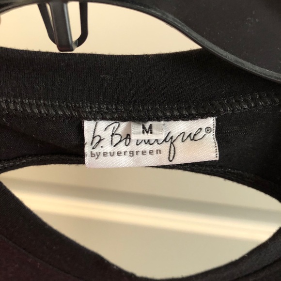 NWOT Cute Gym / Workout top! - Picture 3 of 3